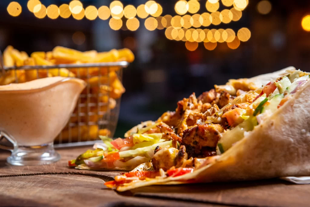 Roni Q livezeni tg.mureș târgu mureș restaurant mureș delivery livrare terasă terasz Pizza mureș Pizza mures Restaurant Mureș Restaurant mures Pizza Livezeni Restaurant Livezeni ibănești ibanesti maiad nyomat nyomát Corunca Koronka Marosvásárhely Poienița poienita Agard Agárd Vendéglő Pizzázó házhozszállítás Sânișor Sanisor crispy burger mâncare tradițională ciorbă ciorbe meniul zilei platou platouri salată salate supă supe