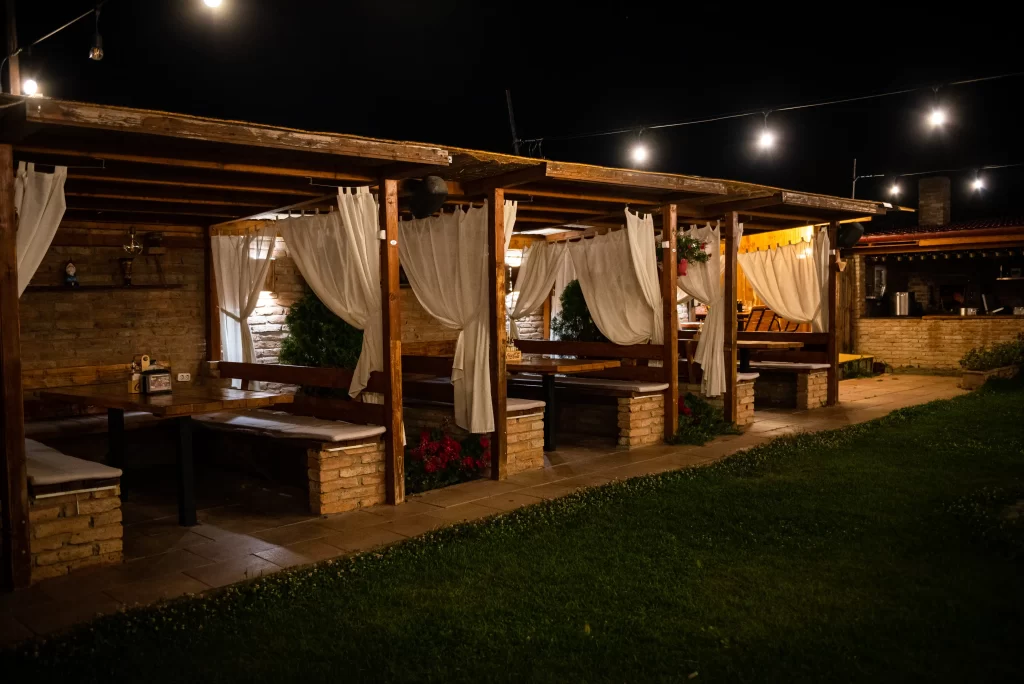 Roni Q livezeni tg.mureș târgu mureș restaurant mureș delivery livrare terasă terasz Pizza mureș Pizza mures Restaurant Mureș Restaurant mures Pizza Livezeni Restaurant Livezeni ibănești ibanesti maiad nyomat nyomát Corunca Koronka Marosvásárhely Poienița poienita Agard Agárd Vendéglő Pizzázó házhozszállítás Sânișor Sanisor crispy burger mâncare tradițională ciorbă ciorbe meniul zilei platou platouri salată salate supă supe