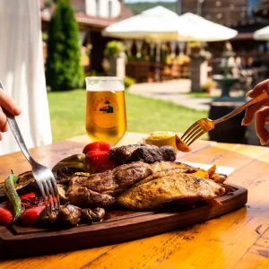 Platou obraznic (pentru 2 Persoane) Roni Q livezeni tg.mureș târgu mureș restaurant mureș delivery livrare terasă terasz Pizza mureș Pizza mures Restaurant Mureș Restaurant mures Pizza Livezeni Restaurant Livezeni ibănești ibanesti maiad nyomat nyomát Corunca Koronka Marosvásárhely Poienița poienita Agard Agárd Vendéglő Pizzázó házhozszállítás Sânișor Sanisor crispy burger mâncare tradițională ciorbă ciorbe meniul zilei platou platouri salată salate supă supe