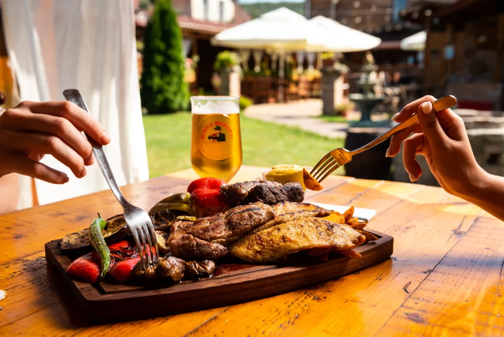 Roni Q livezeni tg.mureș târgu mureș restaurant mureș delivery livrare terasă terasz Pizza mureș Pizza mures Restaurant Mureș Restaurant mures Pizza Livezeni Restaurant Livezeni ibănești ibanesti maiad nyomat nyomát Corunca Koronka Marosvásárhely Poienița poienita Agard Agárd Vendéglő Pizzázó házhozszállítás Sânișor Sanisor crispy burger mâncare tradițională ciorbă ciorbe meniul zilei platou platouri salată salate supă supe