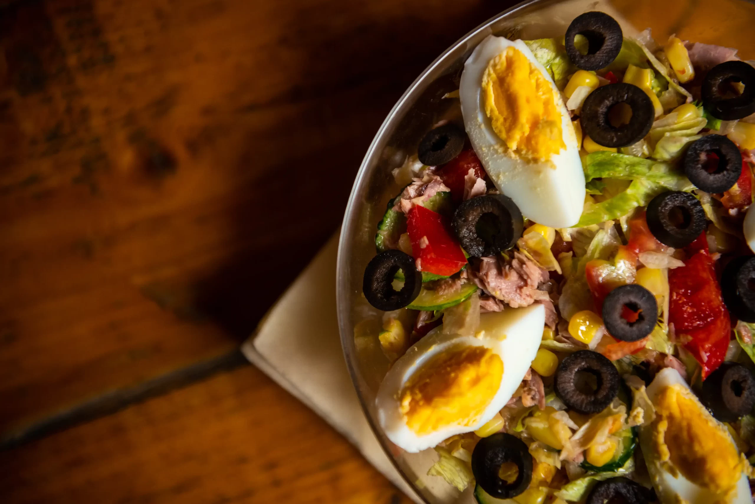 Salată Ton Roni Q livezeni tg.mureș târgu mureș restaurant mureș delivery livrare terasă terasz Pizza mureș Pizza mures Restaurant Mureș Restaurant mures Pizza Livezeni Restaurant Livezeni ibănești ibanesti maiad nyomat nyomát Corunca Koronka Marosvásárhely Poienița poienita Agard Agárd Vendéglő Pizzázó házhozszállítás Sânișor Sanisor crispy burger mâncare tradițională ciorbă ciorbe meniul zilei platou platouri salată salate supă supe