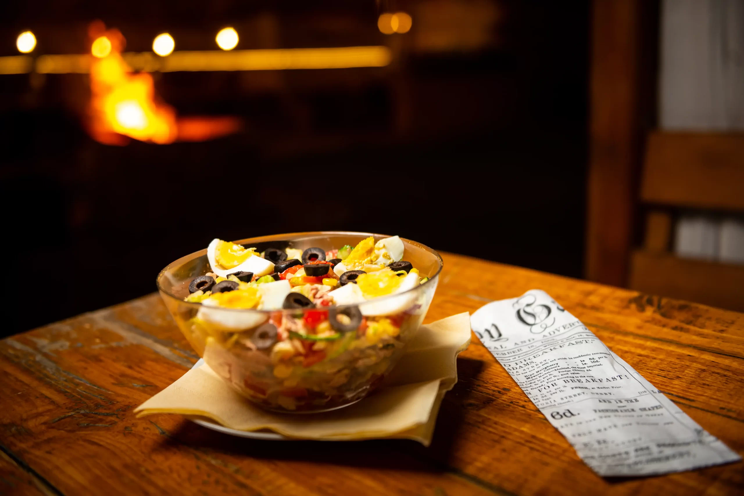 Salată Ton Roni Q livezeni tg.mureș târgu mureș restaurant mureș delivery livrare terasă terasz Pizza mureș Pizza mures Restaurant Mureș Restaurant mures Pizza Livezeni Restaurant Livezeni ibănești ibanesti maiad nyomat nyomát Corunca Koronka Marosvásárhely Poienița poienita Agard Agárd Vendéglő Pizzázó házhozszállítás Sânișor Sanisor crispy burger mâncare tradițională ciorbă ciorbe meniul zilei platou platouri salată salate supă supe