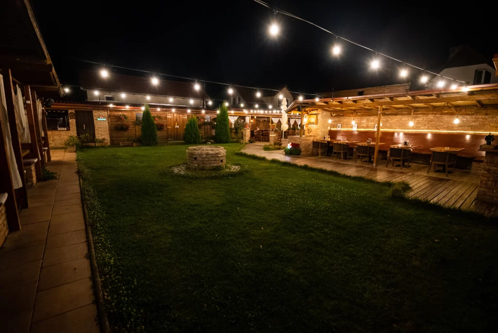 Roni Q livezeni tg.mureș târgu mureș restaurant mureș delivery livrare terasă terasz Pizza mureș Pizza mures Restaurant Mureș Restaurant mures Pizza Livezeni Restaurant Livezeni ibănești ibanesti maiad nyomat nyomát Corunca Koronka Marosvásárhely Poienița poienita Agard Agárd Vendéglő Pizzázó házhozszállítás Sânișor Sanisor crispy burger mâncare tradițională ciorbă ciorbe meniul zilei platou platouri salată salate supă supe