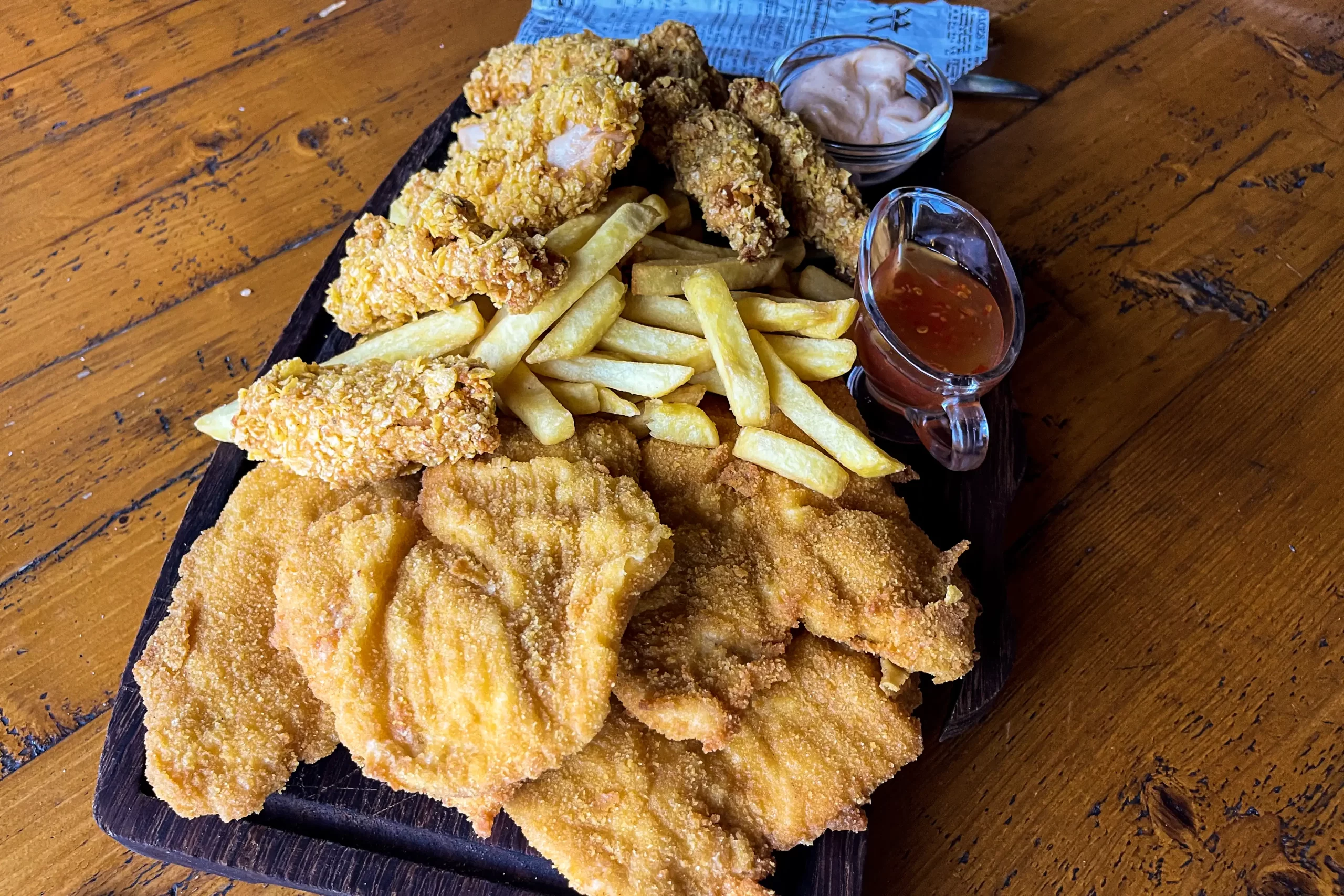 Platoul Profesorilor Roni Q livezeni tg.mureș târgu mureș restaurant mureș delivery livrare terasă terasz Pizza mureș Pizza mures Restaurant Mureș Restaurant mures Pizza Livezeni Restaurant Livezeni ibănești ibanesti maiad nyomat nyomát Corunca Koronka Marosvásárhely Poienița poienita Agard Agárd Vendéglő Pizzázó házhozszállítás Sânișor Sanisor crispy burger mâncare tradițională ciorbă ciorbe meniul zilei platou platouri salată salate supă supe