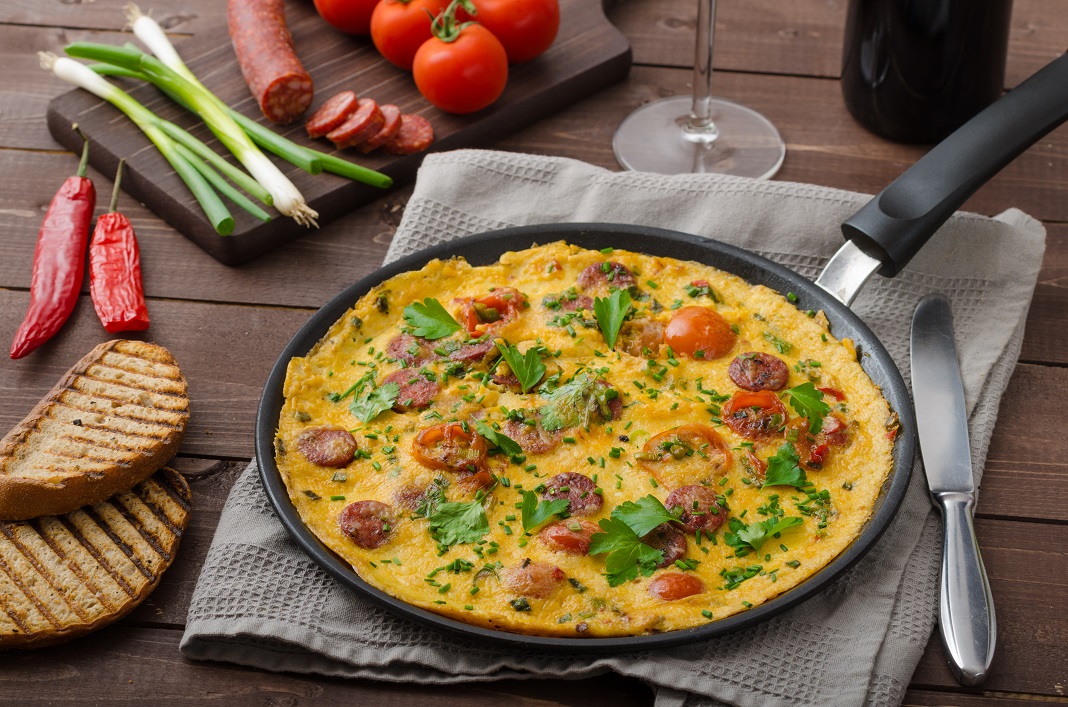 Omletă Țărănească Roni Q livezeni tg.mureș târgu mureș restaurant mureș delivery livrare terasă terasz Pizza mureș Pizza mures Restaurant Mureș Restaurant mures Pizza Livezeni Restaurant Livezeni ibănești ibanesti maiad nyomat nyomát Corunca Koronka Marosvásárhely Poienița poienita Agard Agárd Vendéglő Pizzázó házhozszállítás Sânișor Sanisor crispy burger mâncare tradițională ciorbă ciorbe meniul zilei platou platouri salată salate supă supe