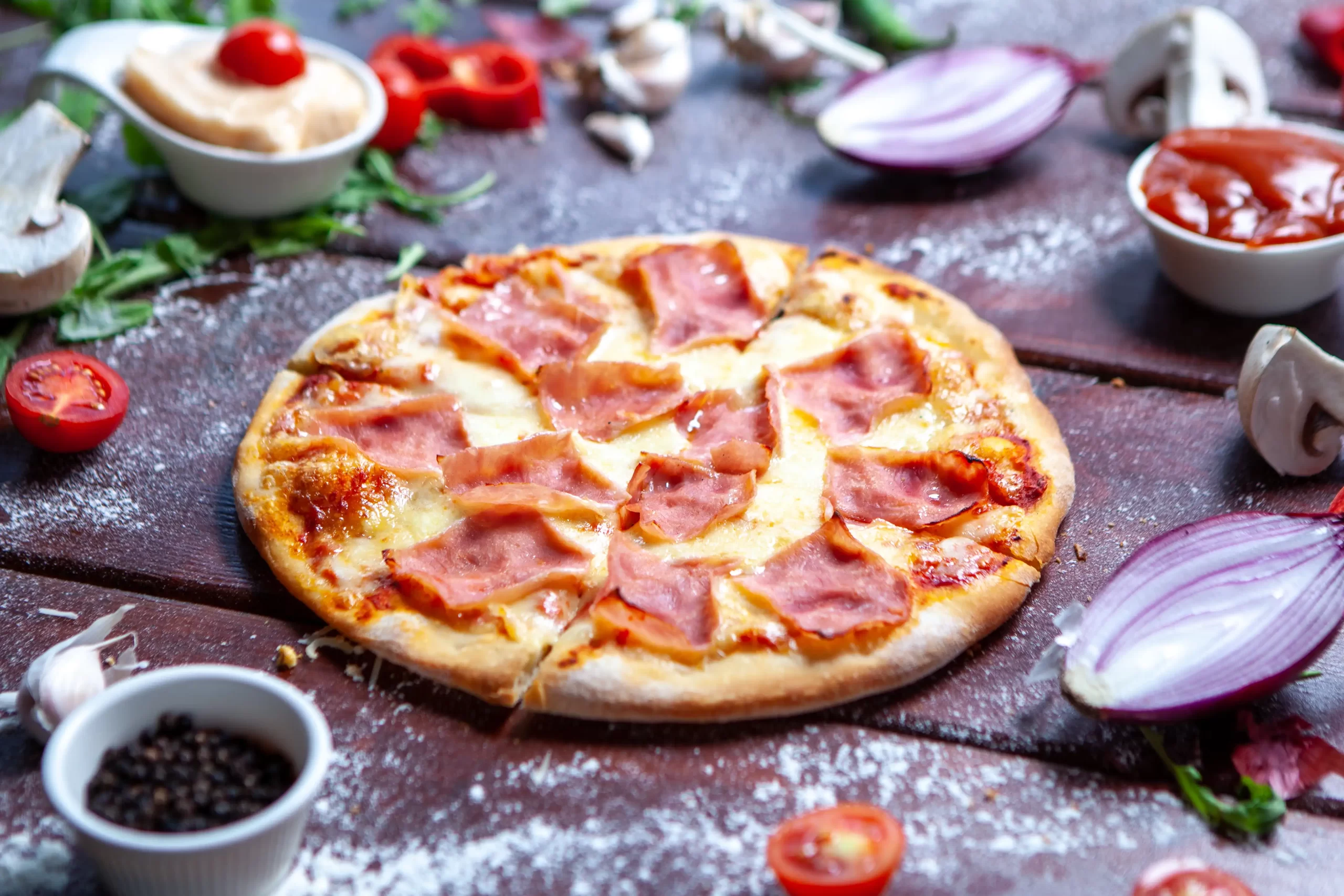 Pizza prosciutto Roni Q livezeni tg.mureș târgu mureș restaurant mureș delivery livrare terasă terasz Pizza mureș Pizza mures Restaurant Mureș Restaurant mures Pizza Livezeni Restaurant Livezeni ibănești ibanesti maiad nyomat nyomát Corunca Koronka Marosvásárhely Poienița poienita Agard Agárd Vendéglő Pizzázó házhozszállítás Sânișor Sanisor crispy burger mâncare tradițională ciorbă ciorbe meniul zilei platou platouri salată salate supă supe
