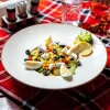 Salată bulgărească Roni Q livezeni tg.mureș târgu mureș restaurant mureș delivery livrare terasă terasz Pizza mureș Pizza mures Restaurant Mureș Restaurant mures Pizza Livezeni Restaurant Livezeni ibănești ibanesti maiad nyomat nyomát Corunca Koronka Marosvásárhely Poienița poienita Agard Agárd Vendéglő Pizzázó házhozszállítás Sânișor Sanisor crispy burger mâncare tradițională ciorbă ciorbe meniul zilei platou platouri salată salate supă supe