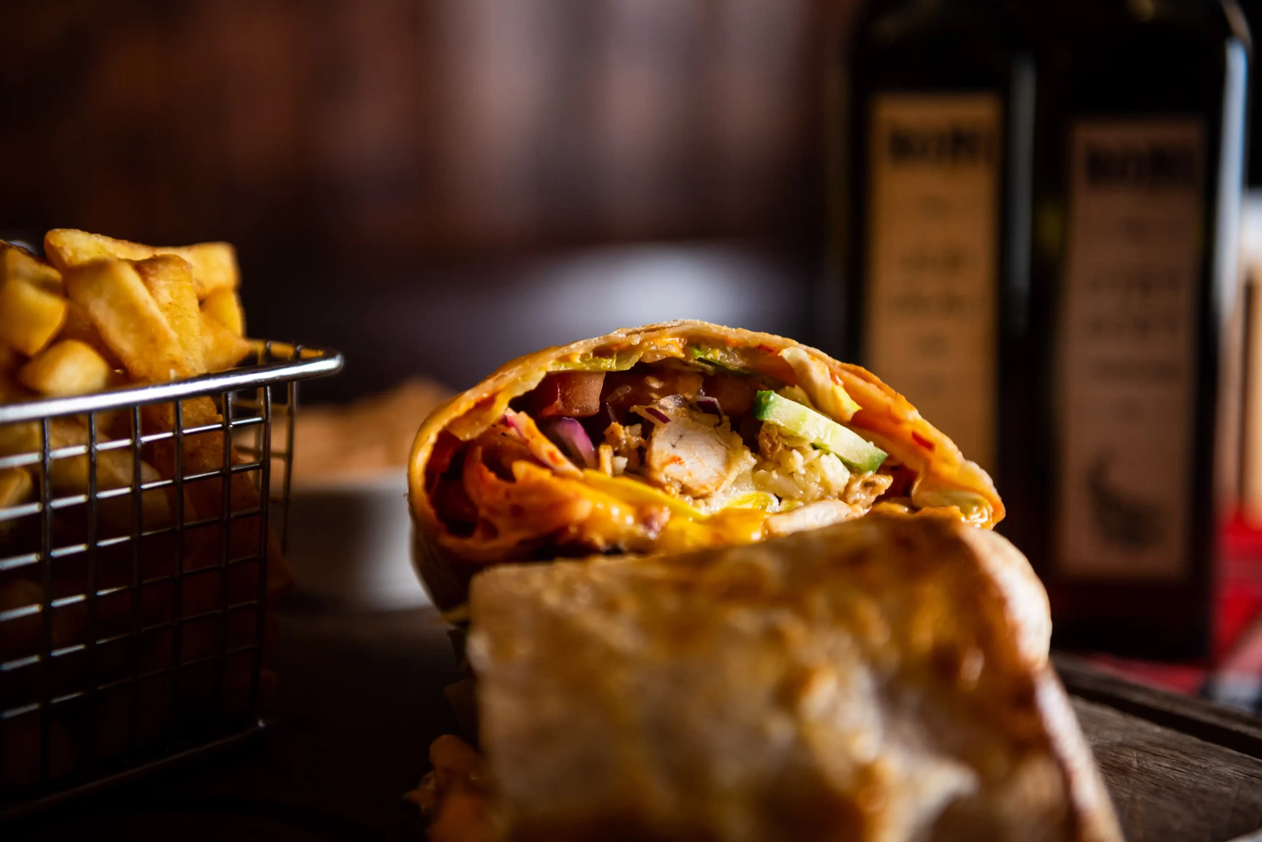 Tunez Wrap Alergeni și Valori Nutriționale Chicken Wrap Roni Q livezeni tg.mureș târgu mureș restaurant mureș delivery livrare terasă terasz Pizza mureș Pizza mures Restaurant Mureș Restaurant mures Pizza Livezeni Restaurant Livezeni ibănești ibanesti maiad nyomat nyomát Corunca Koronka Marosvásárhely Poienița poienita Agard Agárd Vendéglő Pizzázó házhozszállítás Sânișor Sanisor crispy burger mâncare tradițională ciorbă ciorbe meniul zilei platou platouri salată salate supă supe