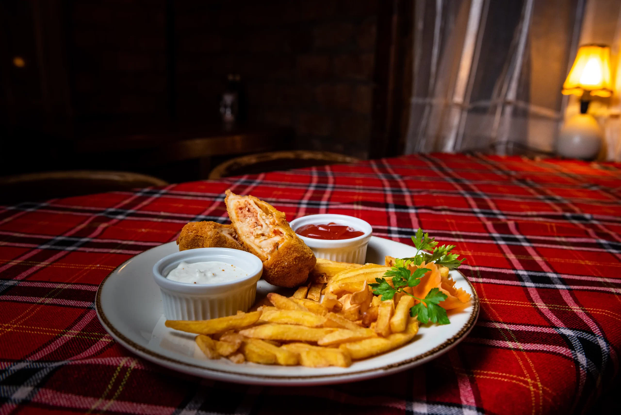 Clătite Brașovene Roni Q livezeni tg.mureș târgu mureș restaurant mureș delivery livrare terasă terasz Pizza mureș Pizza mures Restaurant Mureș Restaurant mures Pizza Livezeni Restaurant Livezeni ibănești ibanesti maiad nyomat nyomát Corunca Koronka Marosvásárhely Poienița poienita Agard Agárd Vendéglő Pizzázó házhozszállítás Sânișor Sanisor crispy burger mâncare tradițională ciorbă ciorbe meniul zilei platou platouri salată salate supă supe