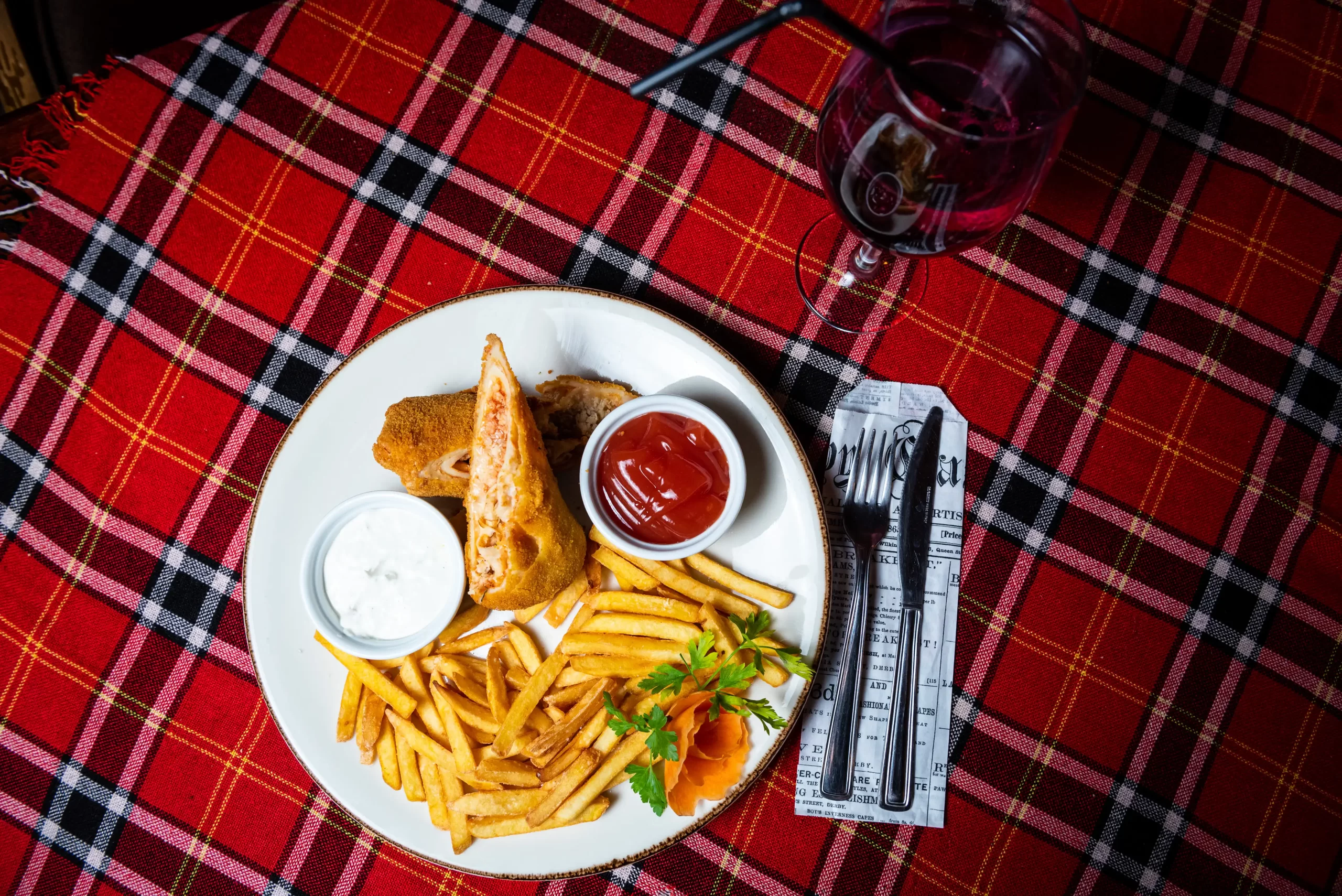 Clătite Brașovene Roni Q livezeni tg.mureș târgu mureș restaurant mureș delivery livrare terasă terasz Pizza mureș Pizza mures Restaurant Mureș Restaurant mures Pizza Livezeni Restaurant Livezeni ibănești ibanesti maiad nyomat nyomát Corunca Koronka Marosvásárhely Poienița poienita Agard Agárd Vendéglő Pizzázó házhozszállítás Sânișor Sanisor crispy burger mâncare tradițională ciorbă ciorbe meniul zilei platou platouri salată salate supă supe