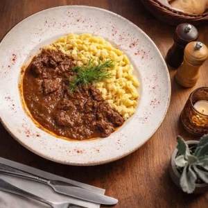 Meniul Zilei Roni Q livezeni tg.mureș târgu mureș restaurant mureș delivery livrare terasă terasz Pizza mureș Pizza mures Restaurant Mureș Restaurant mures Pizza Livezeni Restaurant Livezeni ibănești ibanesti maiad nyomat nyomát Corunca Koronka Marosvásárhely Poienița poienita Agard Agárd Vendéglő Pizzázó házhozszállítás Sânișor Sanisor crispy burger mâncare tradițională ciorbă ciorbe meniul zilei platou platouri salată salate supă supe Roni Q Roni